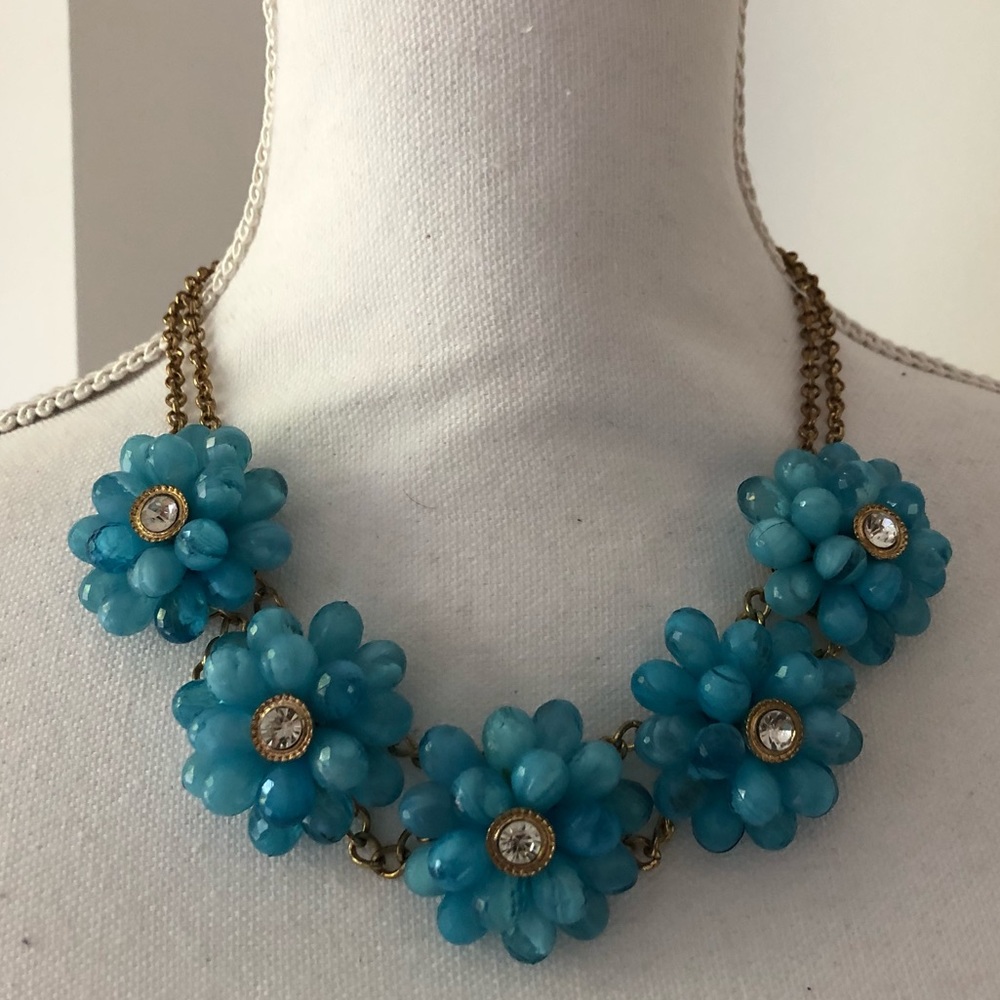 2/$5 NY & Co. Teal Flower Necklace FINAL PRICE